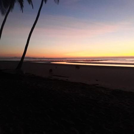 Peace & Love Beach Club Roxas  المظهر الخارجي الصورة