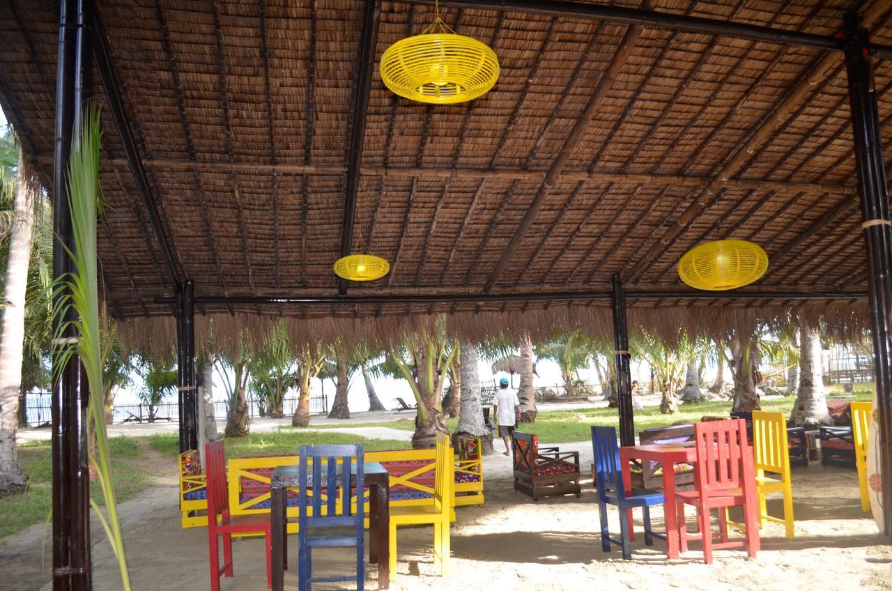 Peace & Love Beach Club Roxas  المظهر الخارجي الصورة