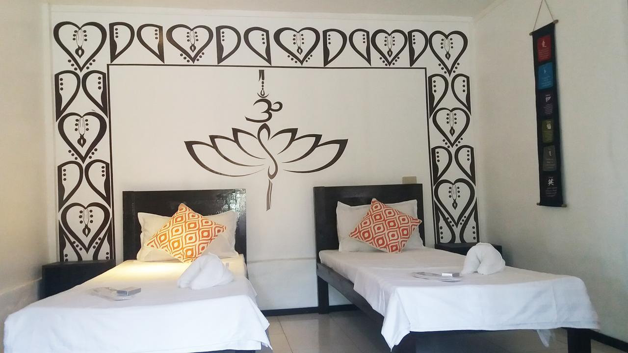 Peace & Love Beach Club Roxas  المظهر الخارجي الصورة