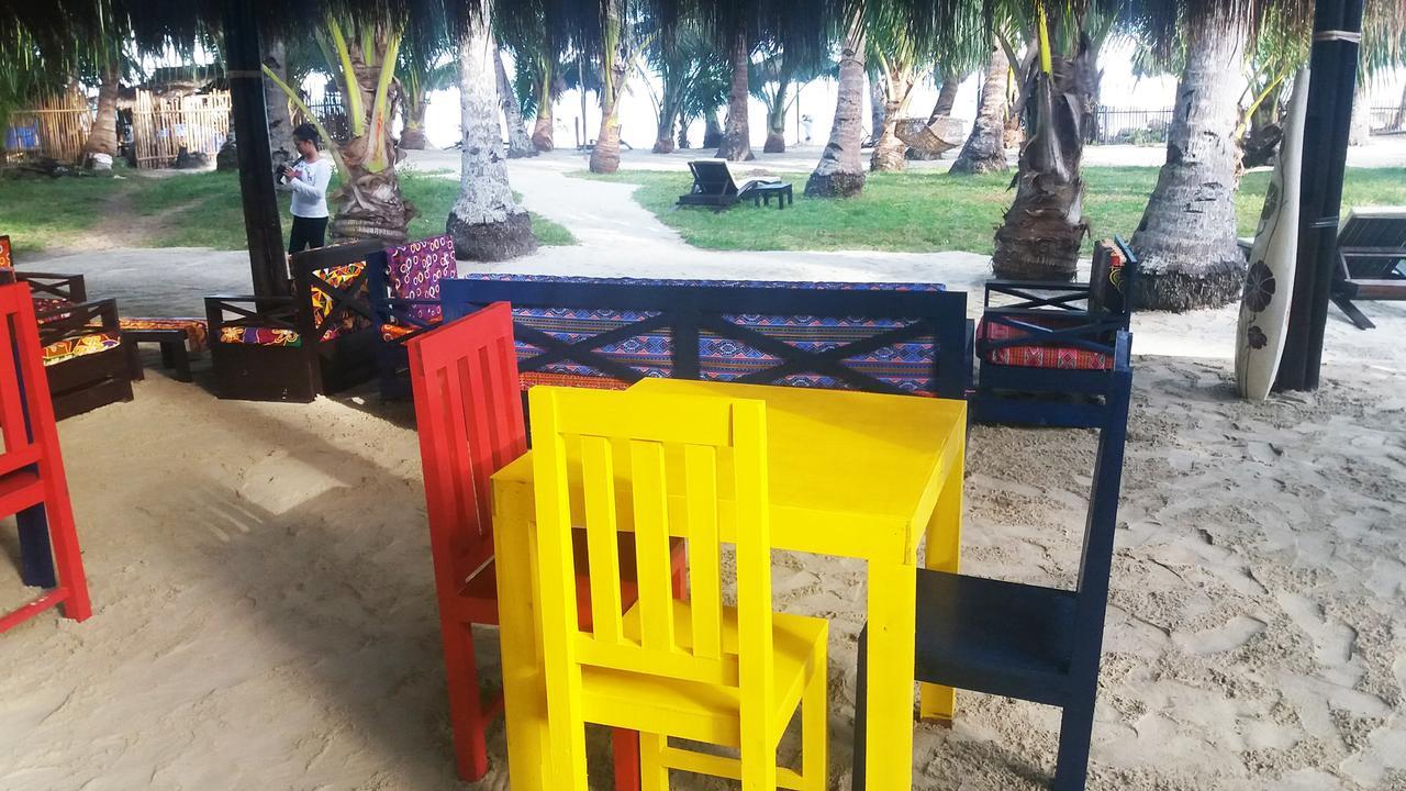 Peace & Love Beach Club Roxas  المظهر الخارجي الصورة