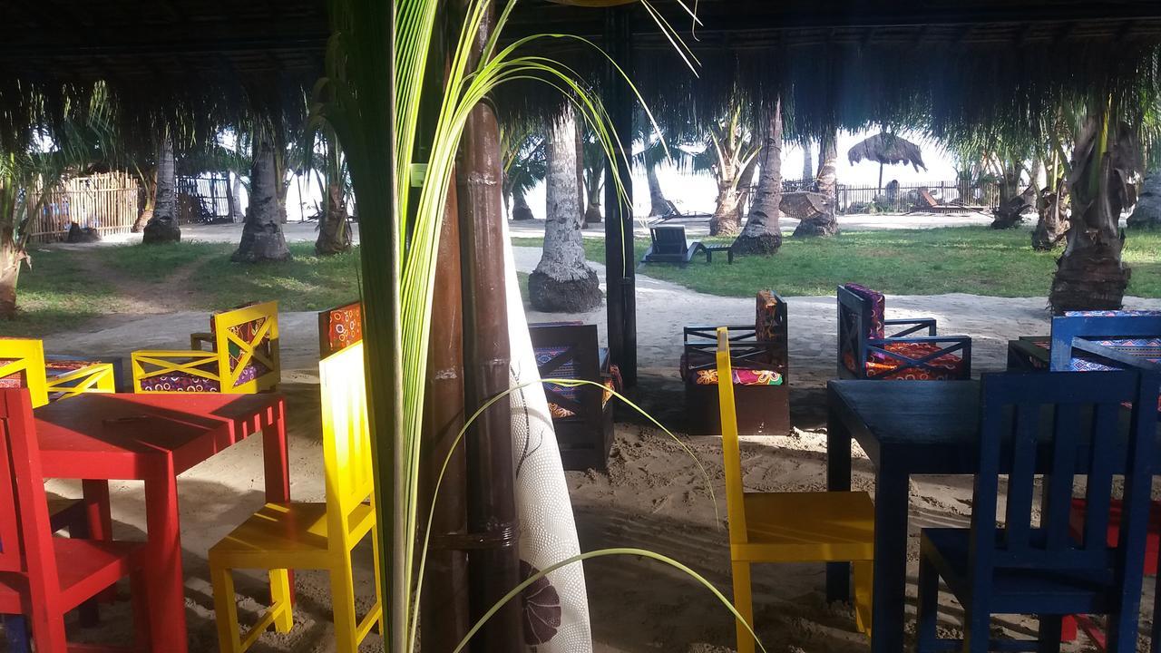 Peace & Love Beach Club Roxas  المظهر الخارجي الصورة