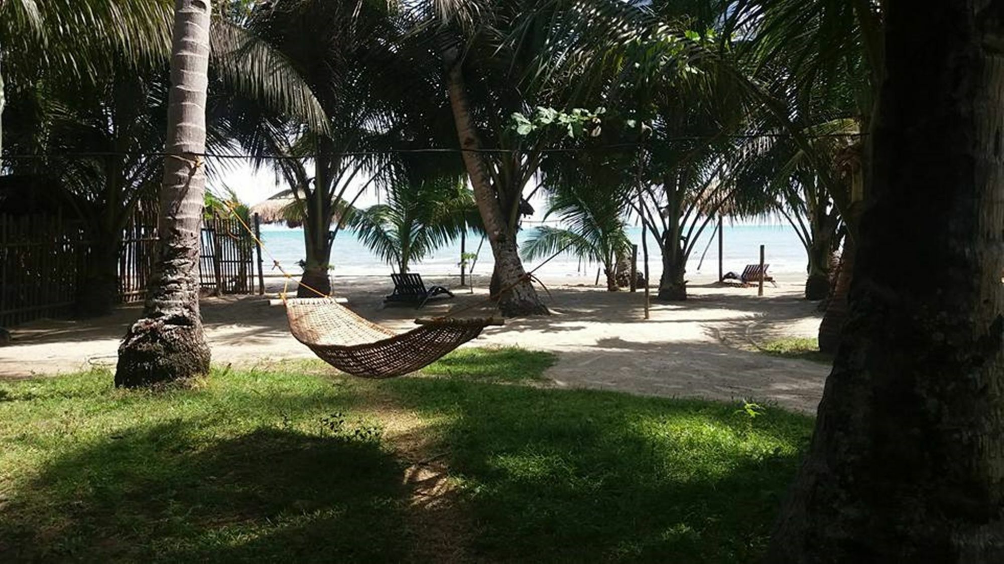 Peace & Love Beach Club Roxas  المظهر الخارجي الصورة