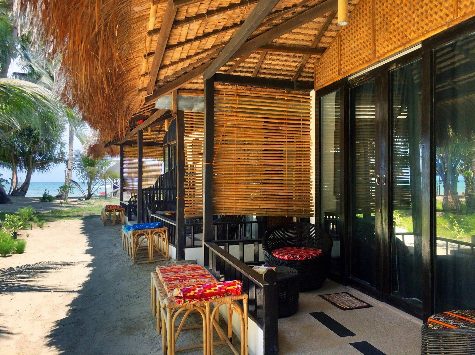 Peace & Love Beach Club Roxas  المظهر الخارجي الصورة