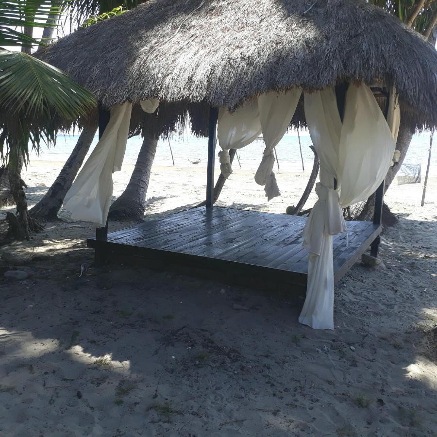 Peace & Love Beach Club Roxas  المظهر الخارجي الصورة