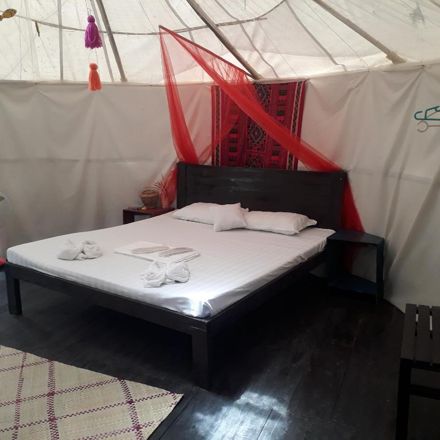 Peace & Love Beach Club Roxas  المظهر الخارجي الصورة